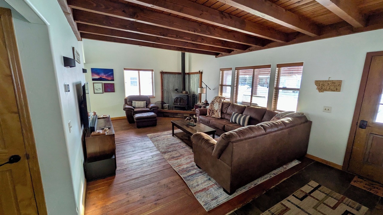 Photo of Livingroom in Porcupine Park
