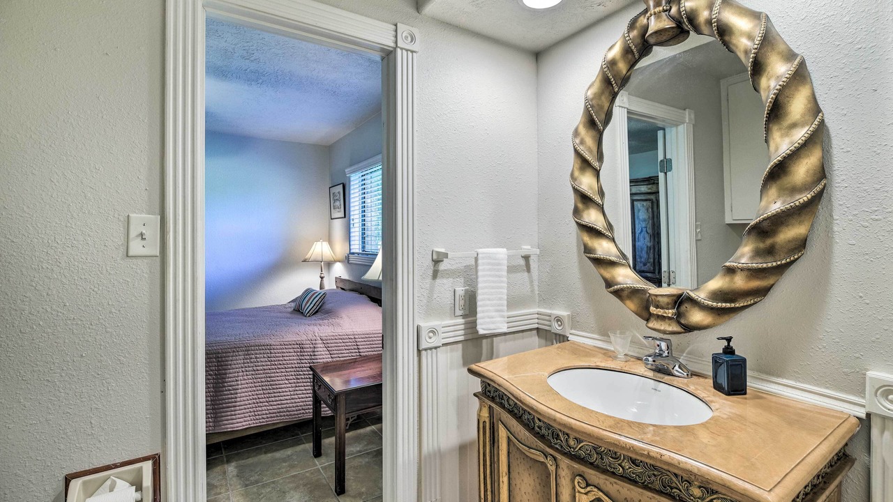 Photo of Bathroom in El Lago