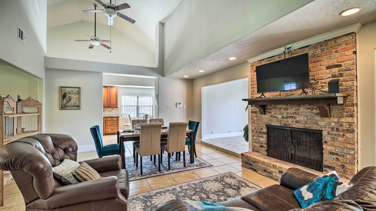 Photo of Livingroom in El Lago