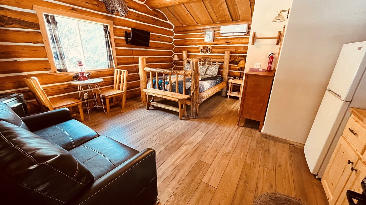 Photo of Livingroom in Salmon