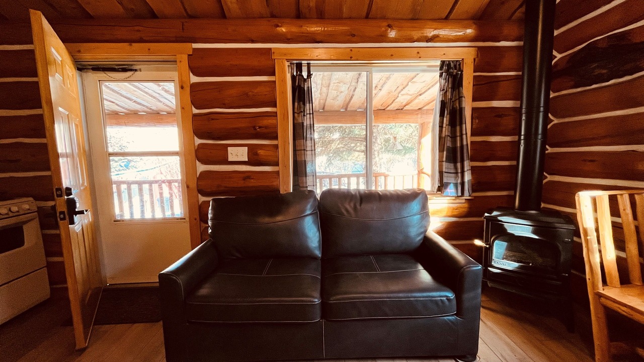Photo of Livingroom in Salmon