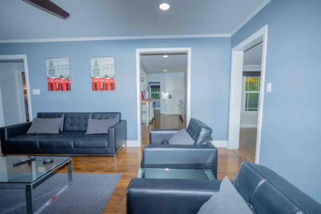 Photo of Livingroom in High Point
