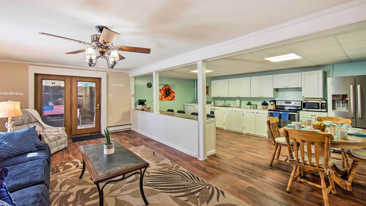 Photo of Livingroom in Moshannon