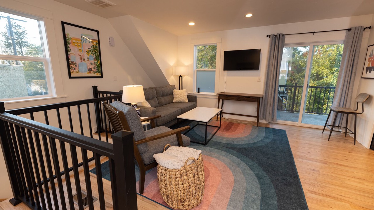Photo of Livingroom in Riverfront