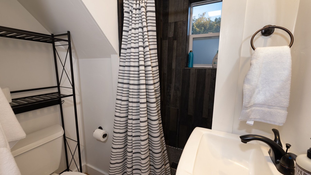 Photo of Bathroom in Riverfront