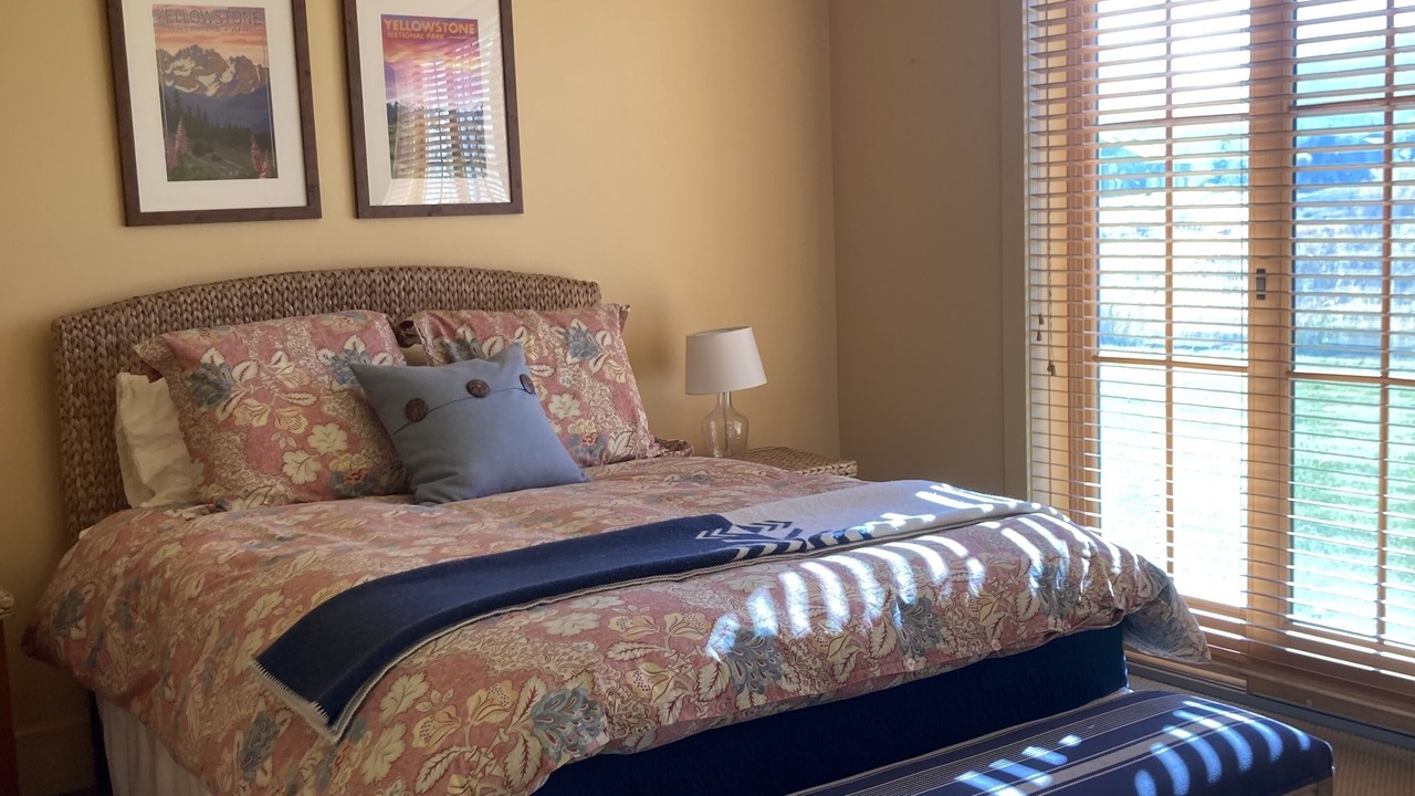Photo of Bedroom in Gallatin Gateway