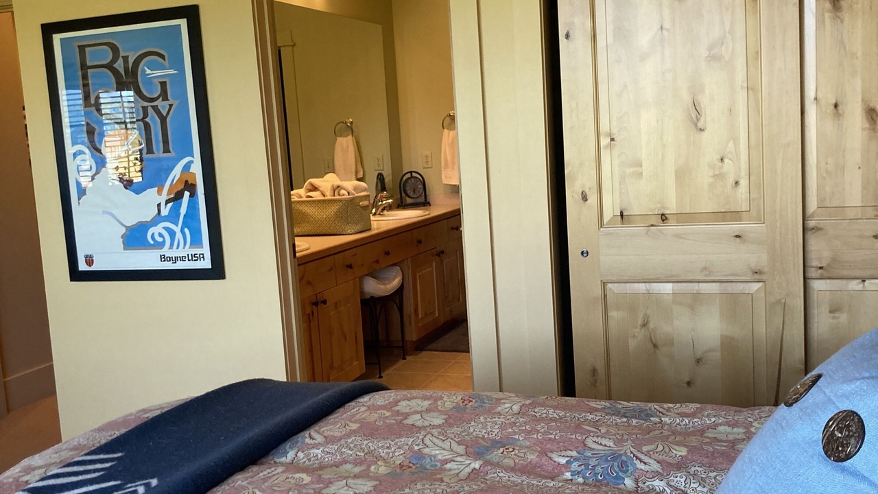 Photo of Bedroom in Gallatin Gateway