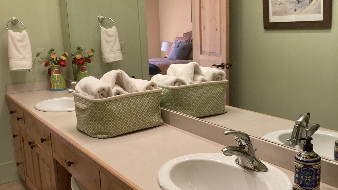 Photo of Bathroom in Gallatin Gateway