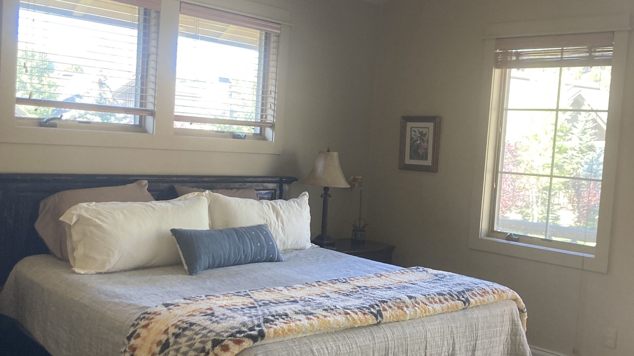 Photo of Bedroom in Gallatin Gateway