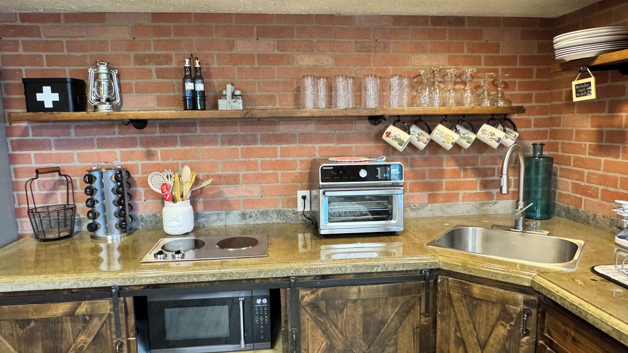 Photo of Kitchen in New Harmony