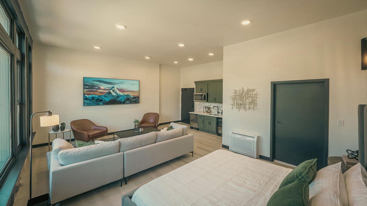 Photo of Bedroom in Logan