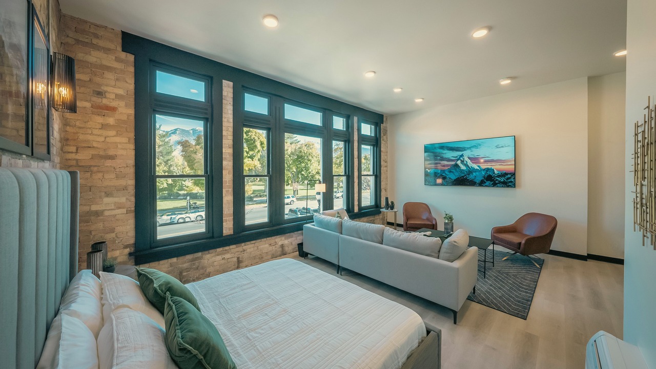 Photo of Bedroom in Logan