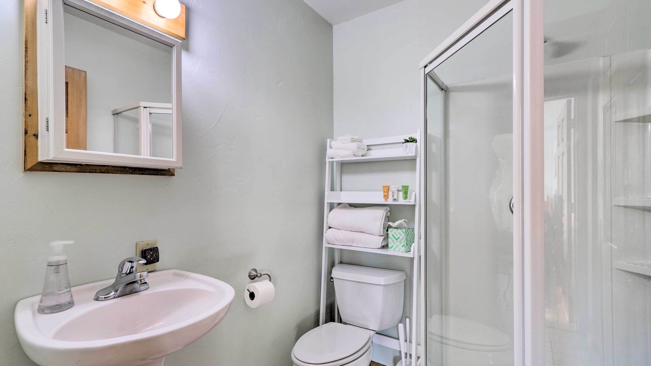 Photo of Bathroom in Lakeside
