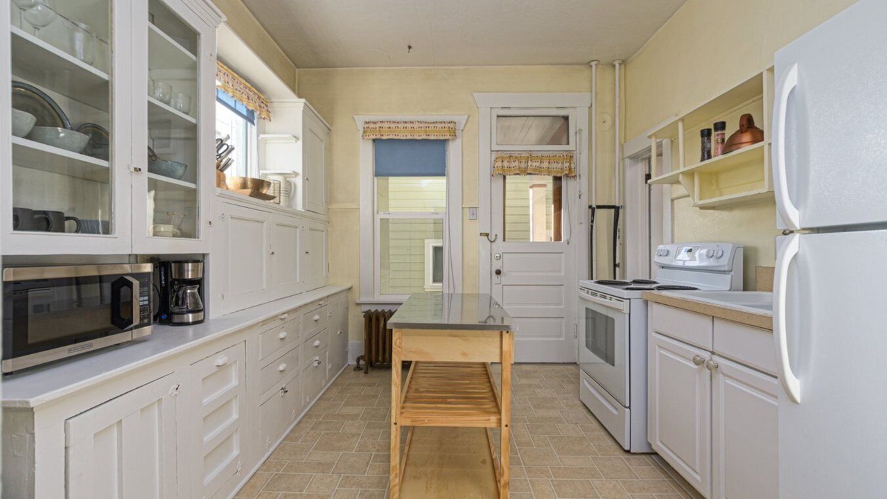 Photo of Kitchen in Riverfront