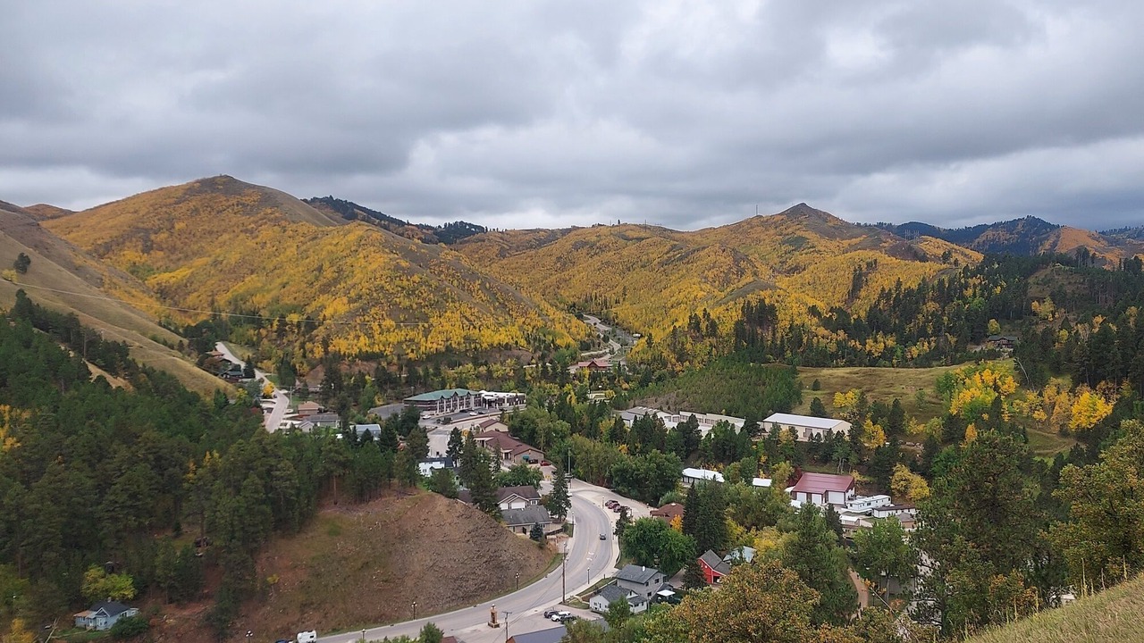 Photo of Others in Deadwood