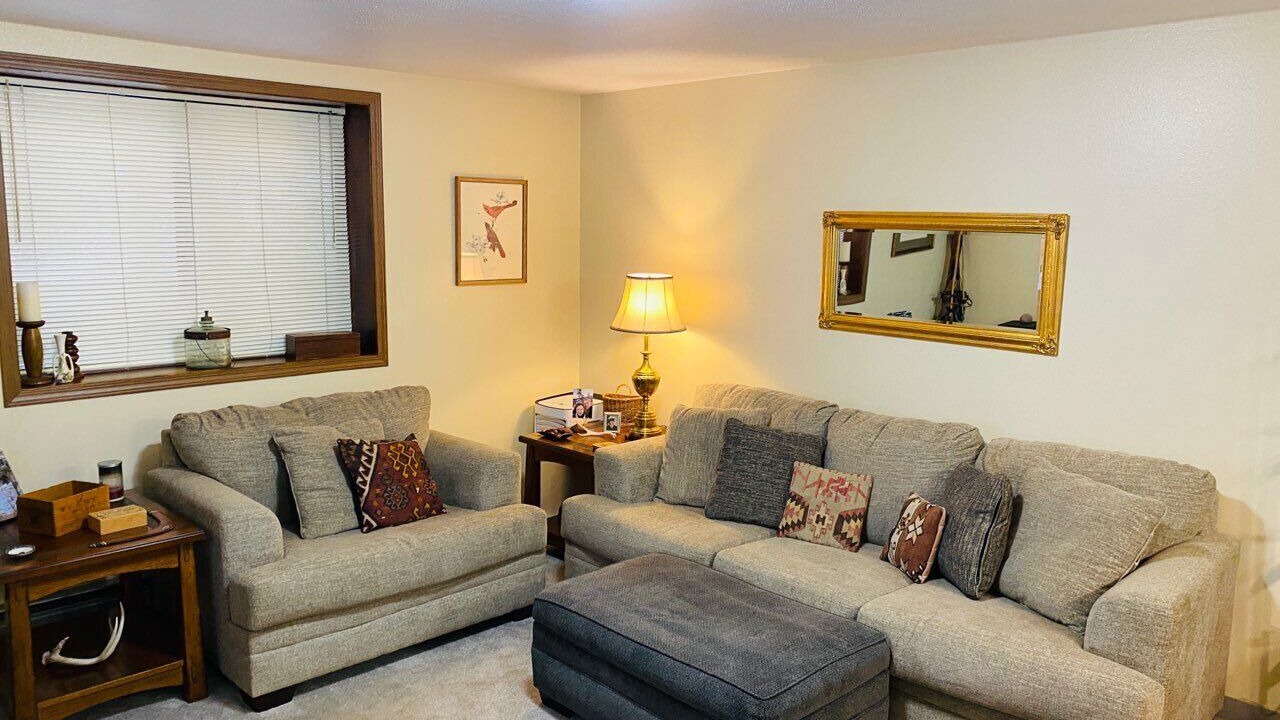 Photo of Livingroom in Deadwood