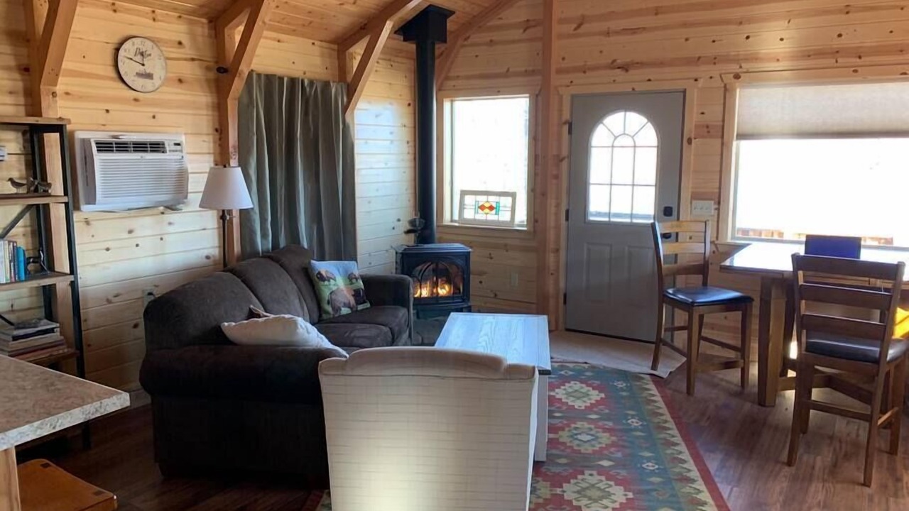 Photo of Livingroom in Babb