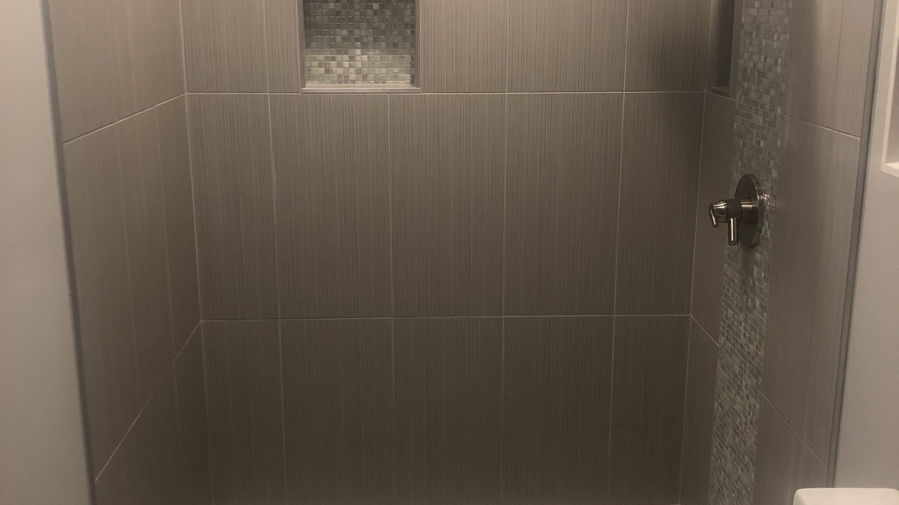 Photo of Bathroom in Lawrence