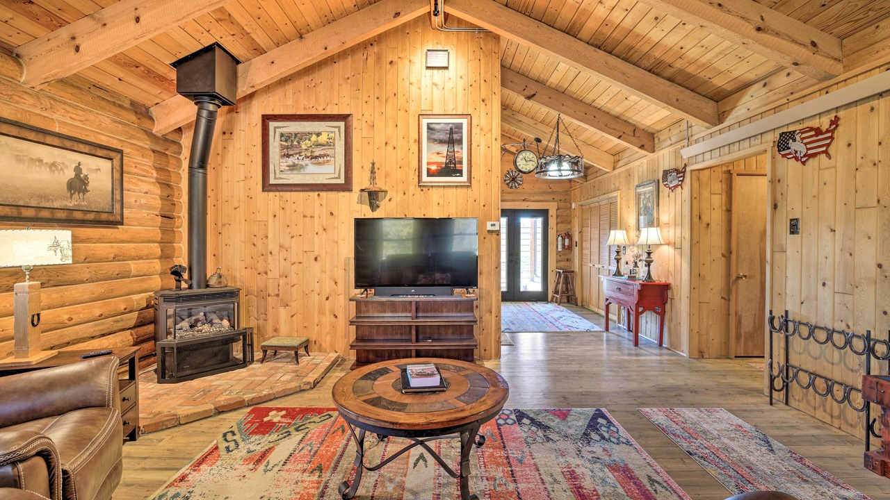 Photo of Bedroom in Glendo