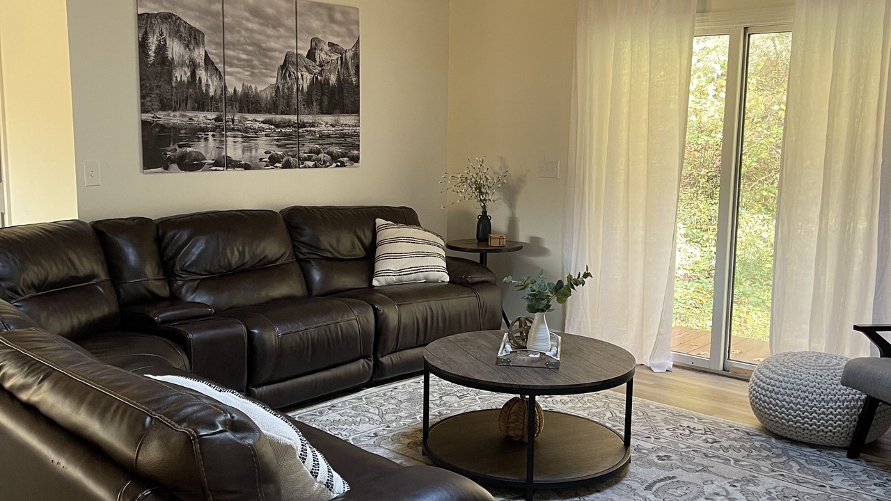 Photo of Livingroom in Carbon Hill