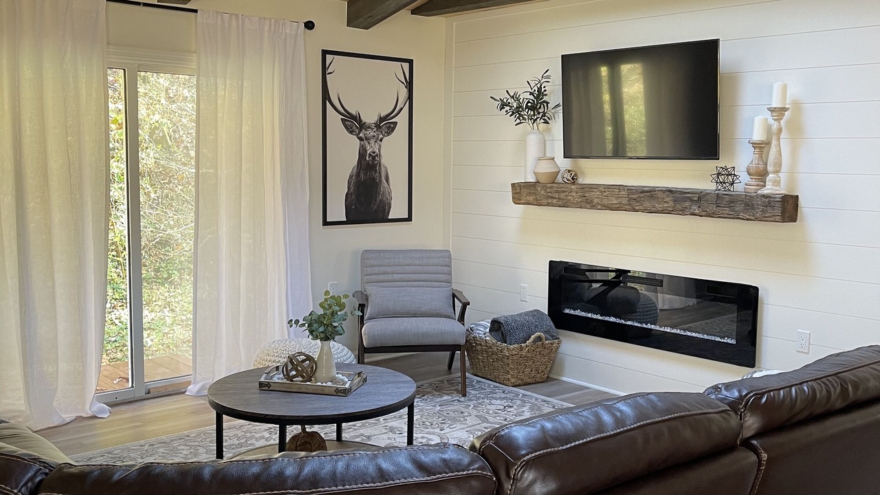 Photo of Livingroom in Carbon Hill