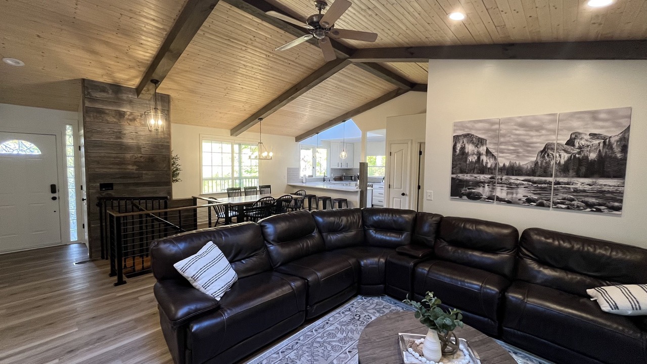 Photo of Livingroom in Carbon Hill