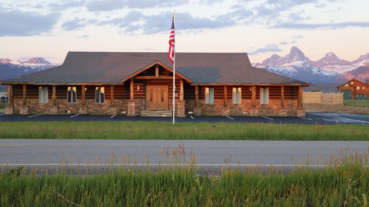 Photo of Outdoor in Leigh Creek Estates