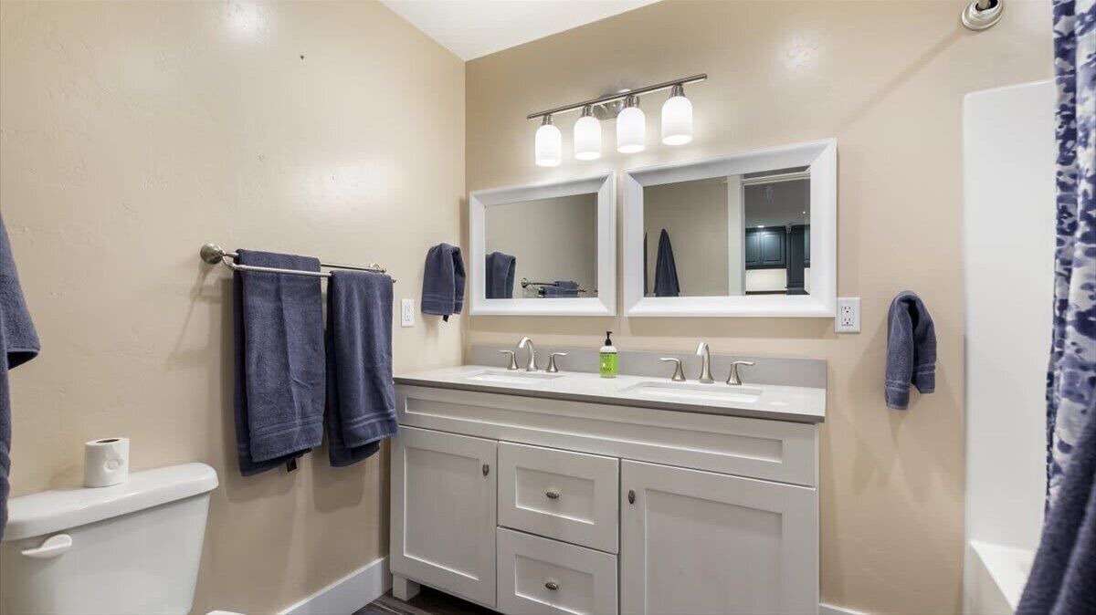 Photo of Bathroom in Leigh Creek Estates