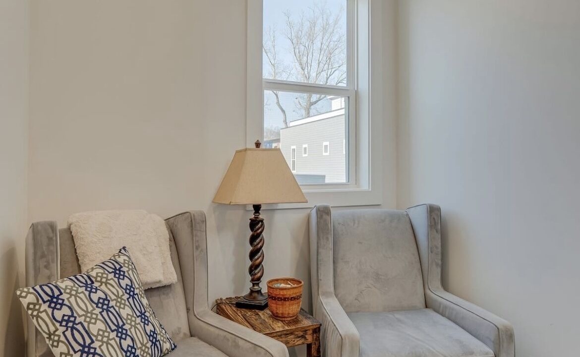 Photo of Livingroom in Madison