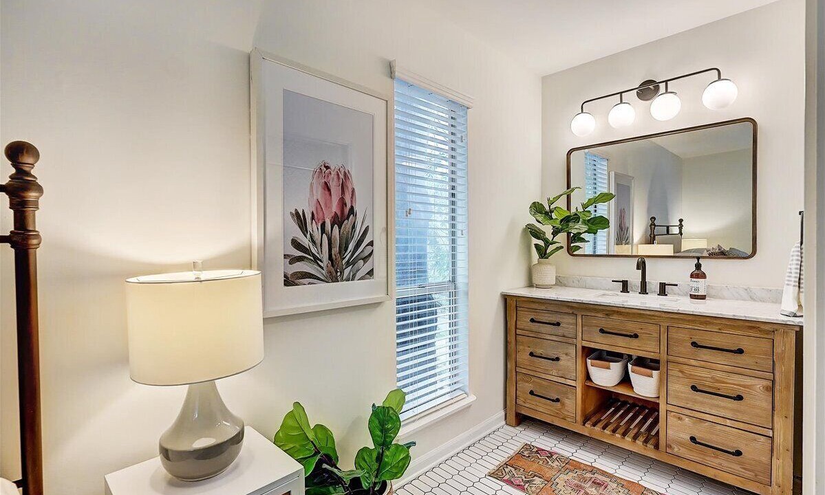 Photo of Bathroom in Fourth Ward