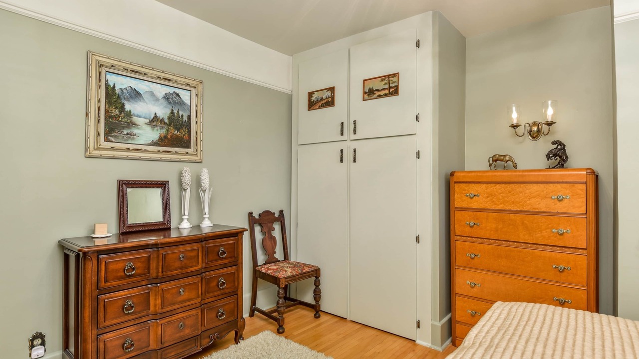 Photo of Bedroom in Metaline Falls