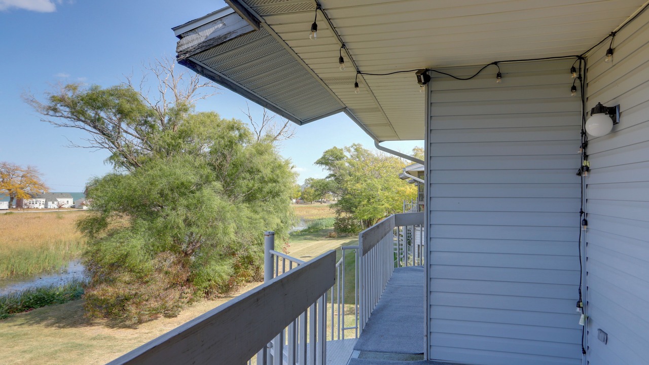 Photo of Patio Balcony in Oak Harbor