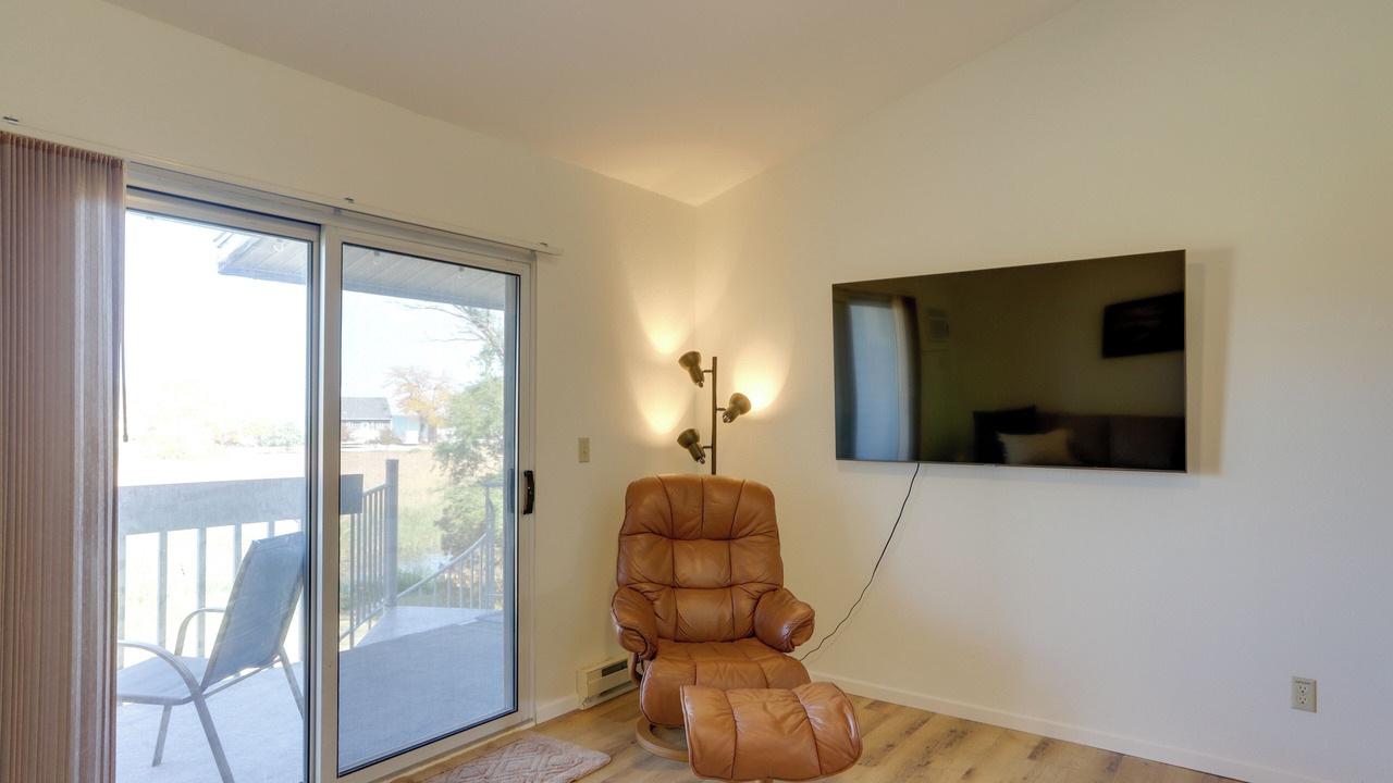 Photo of Livingroom in Oak Harbor
