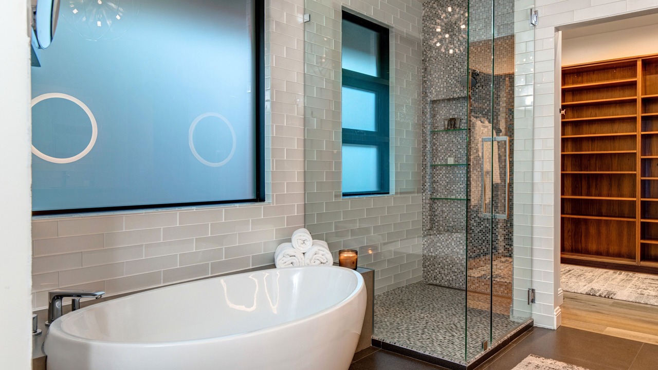 Photo of Bathroom in Park Meadows