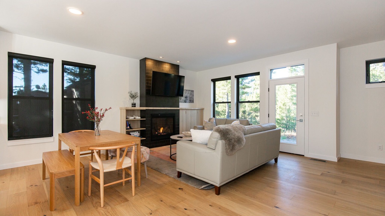 Photo of Livingroom in Bozeman
