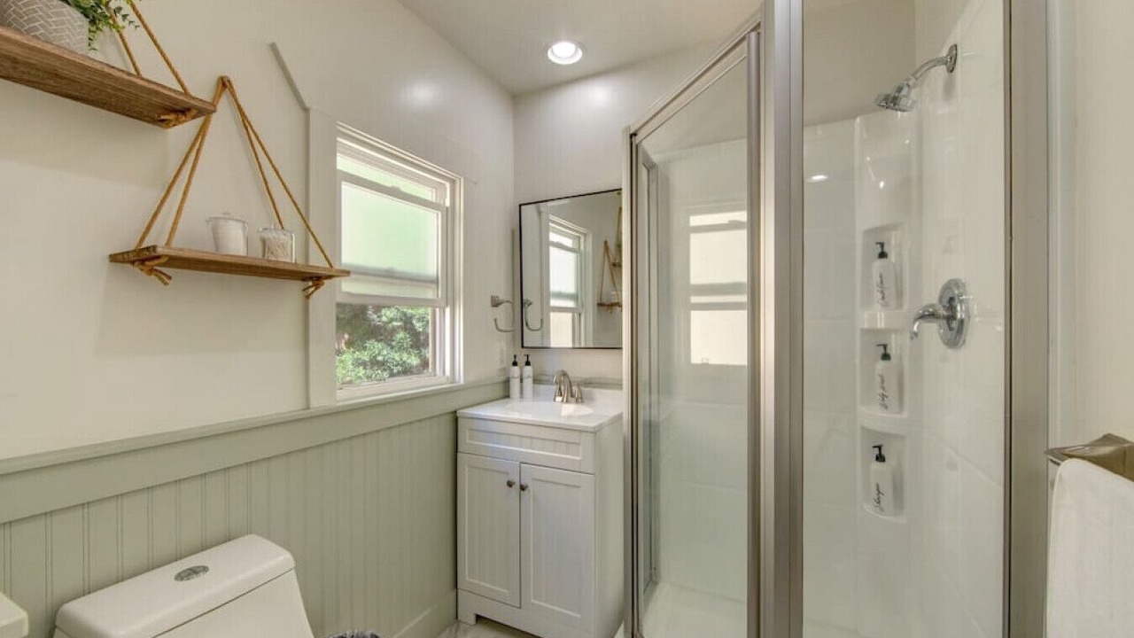 Photo of Bathroom in Coronado