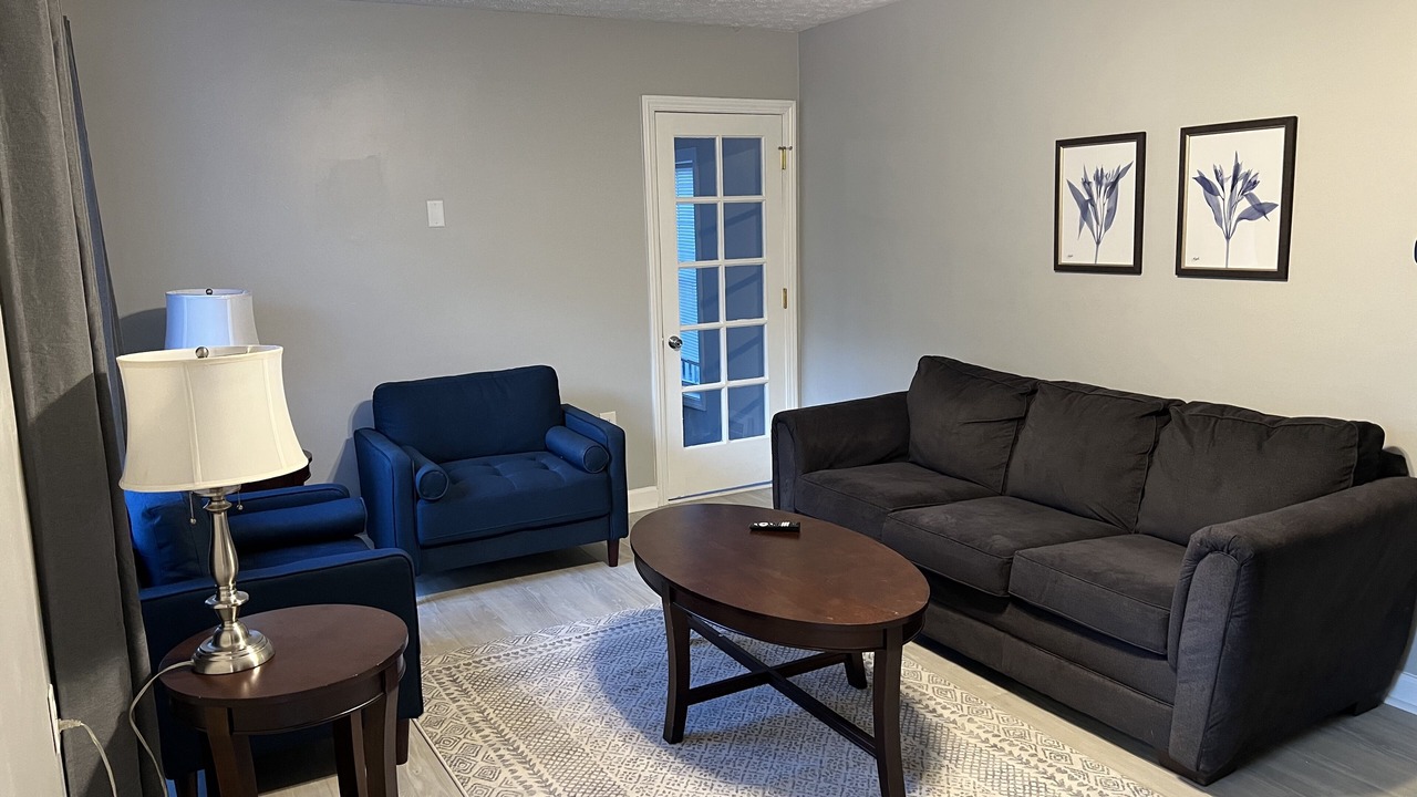 Photo of Livingroom in Avon Lake