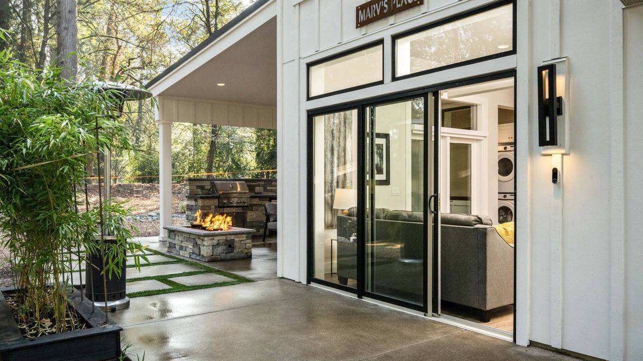 Photo of Patio Balcony in Stafford - Tualatin Valley