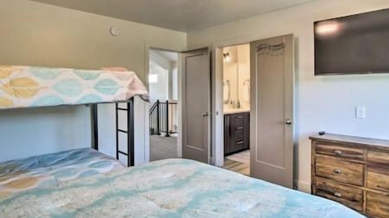 Photo of Bedroom in Fish Haven