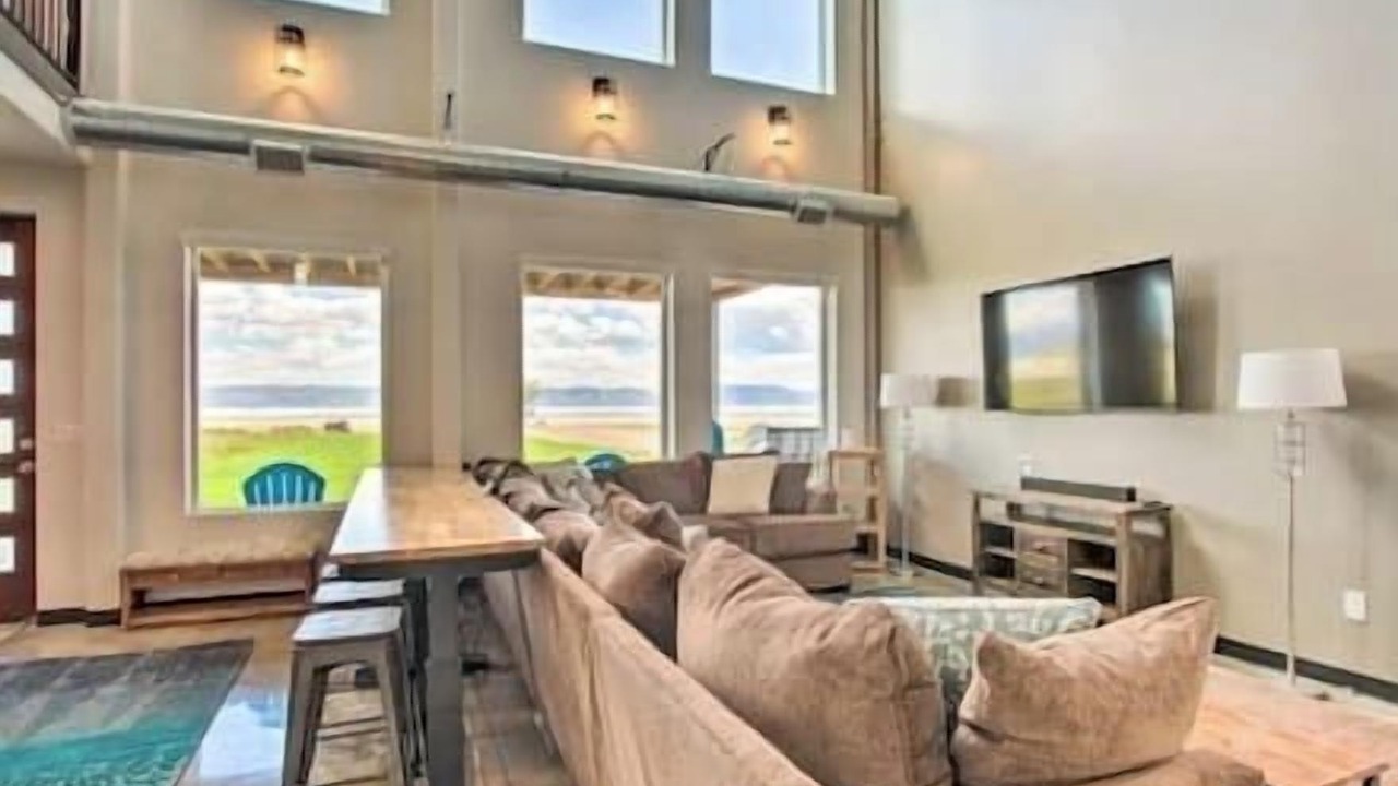 Photo of Livingroom in Fish Haven