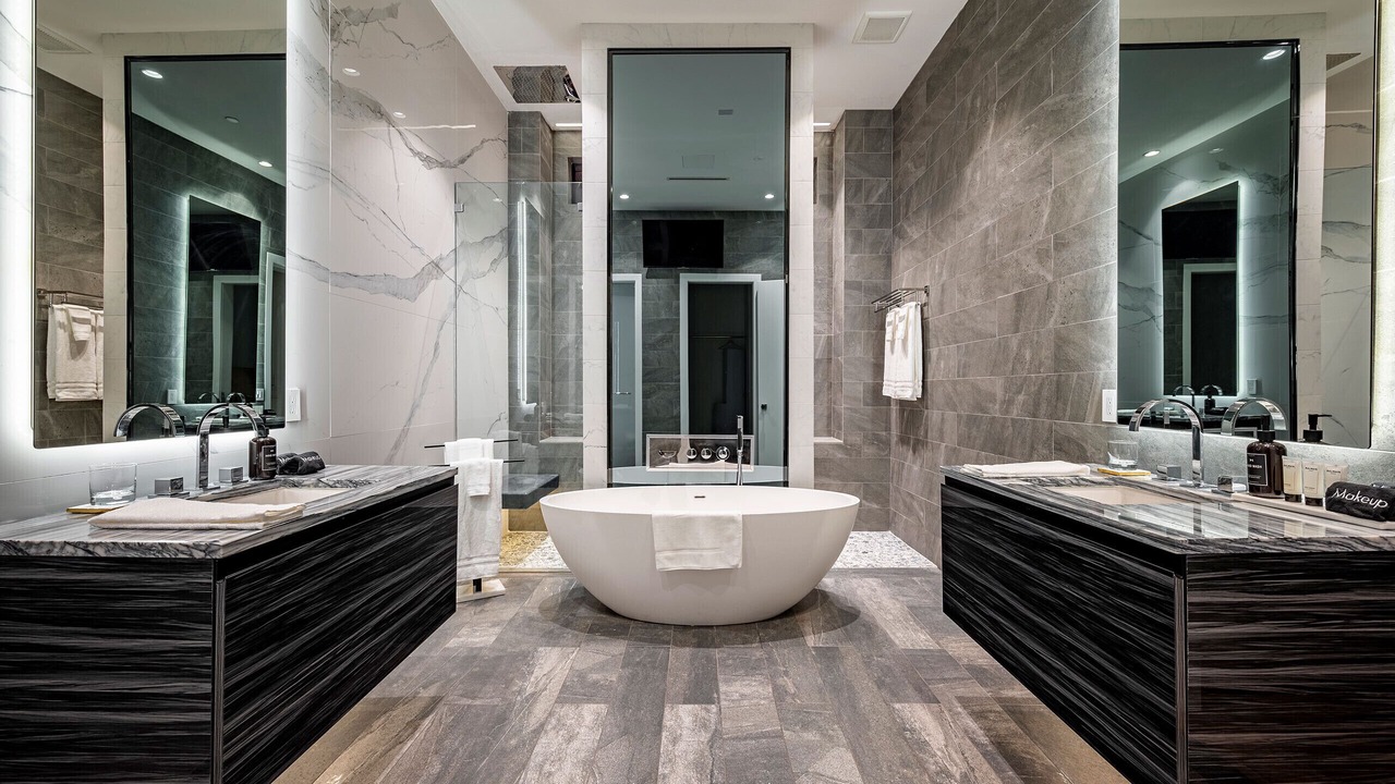 Photo of Bathroom in Hyde Park