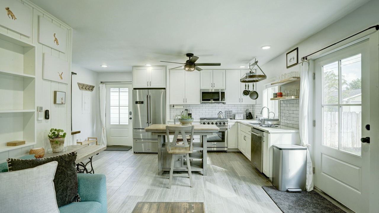 Photo of Kitchen in Franklin to the Fort