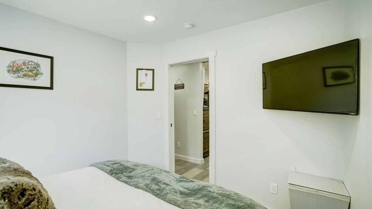 Photo of Bedroom in Franklin to the Fort