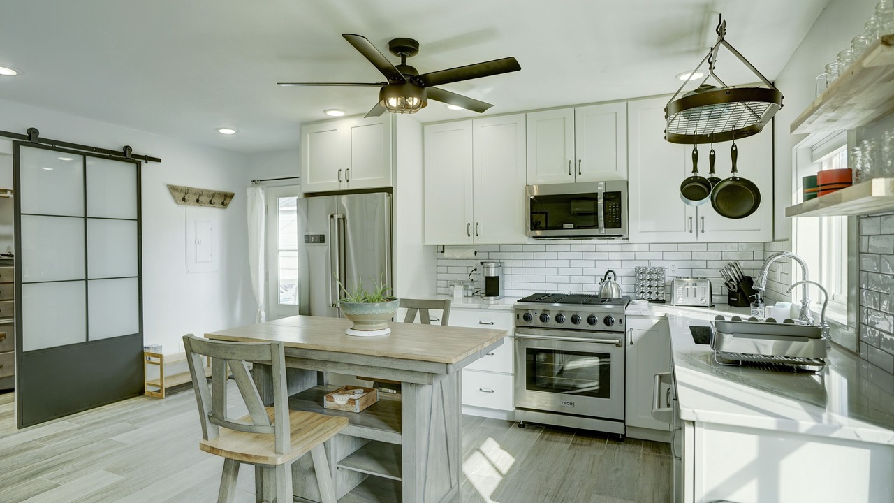Photo of Kitchen in Franklin to the Fort