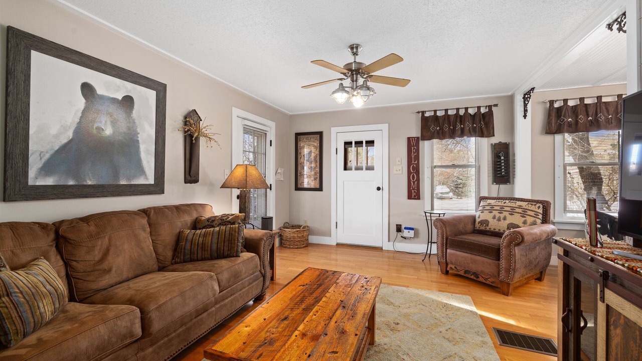 Photo of Livingroom in Red Lodge