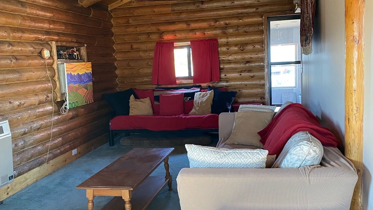 Photo of Livingroom in Yellowstone County