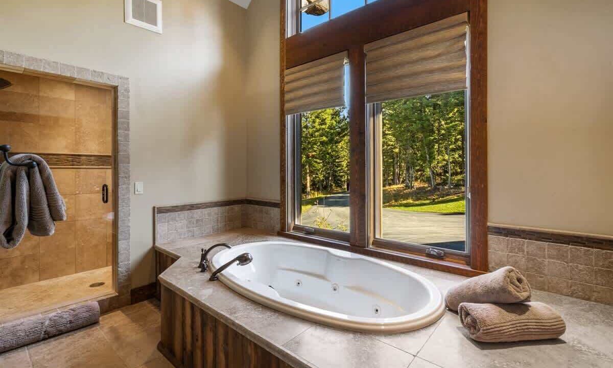 Photo of Bathroom in Gallatin Gateway