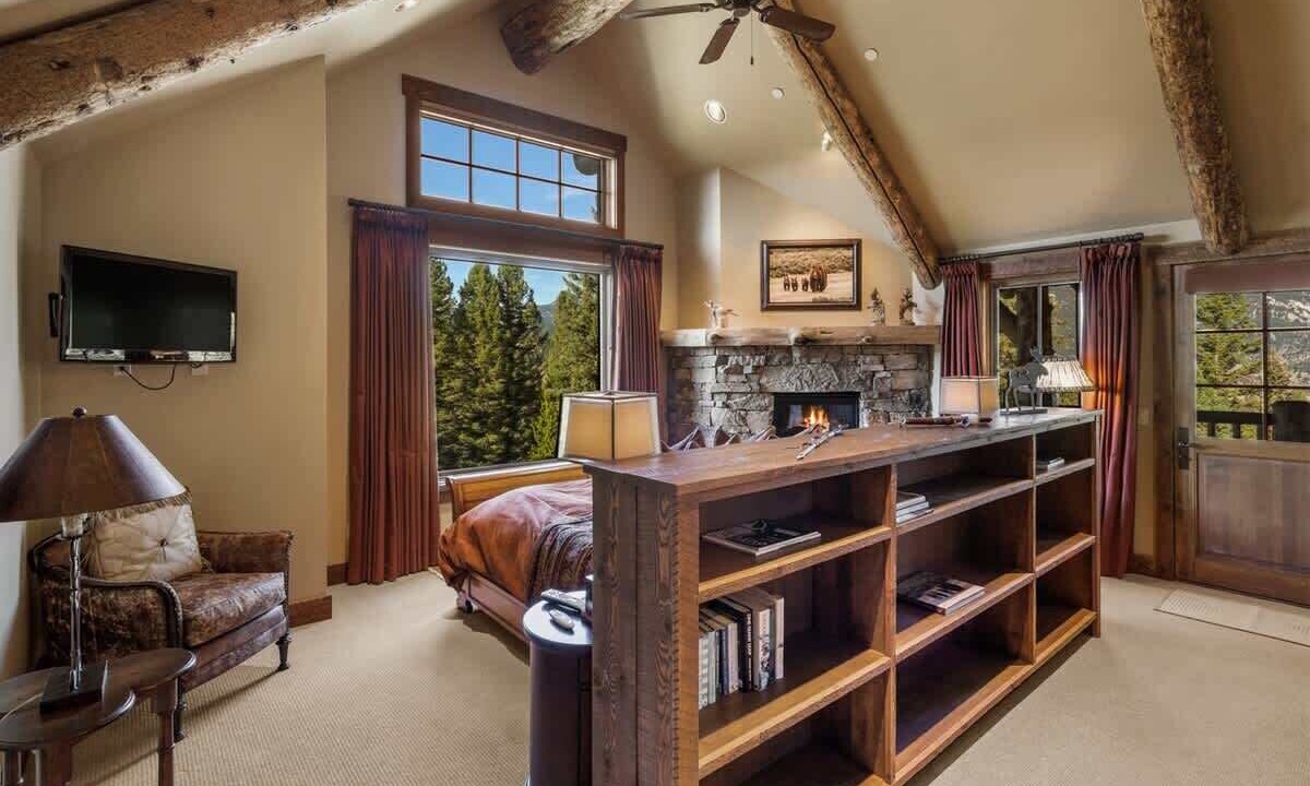 Photo of Bedroom in Gallatin Gateway