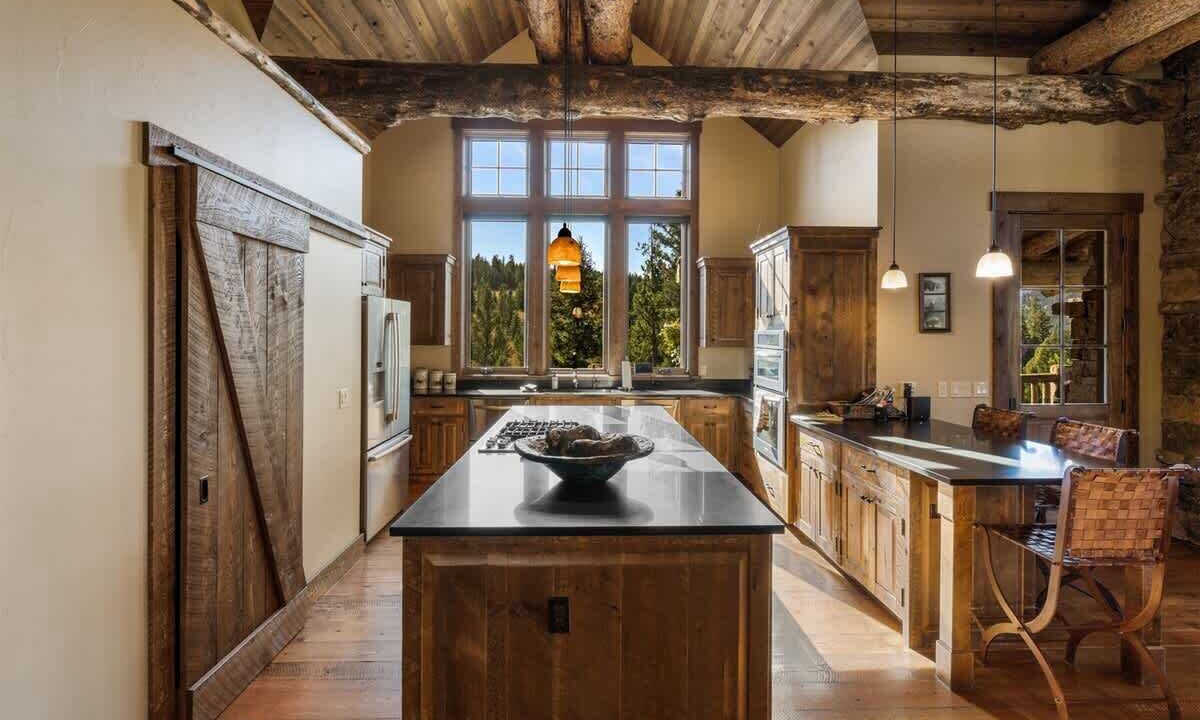 Photo of Kitchen in Gallatin Gateway