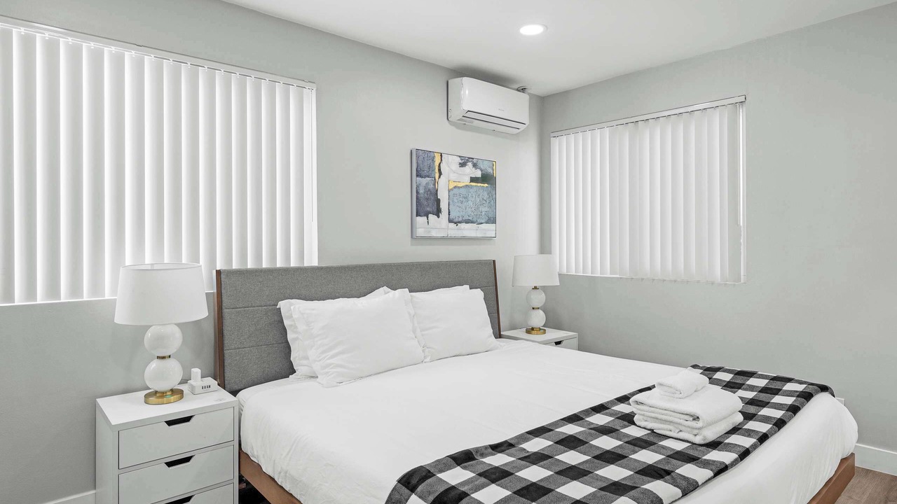 Photo of Bedroom in Altadena
